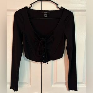 Long sleeve, black crop top